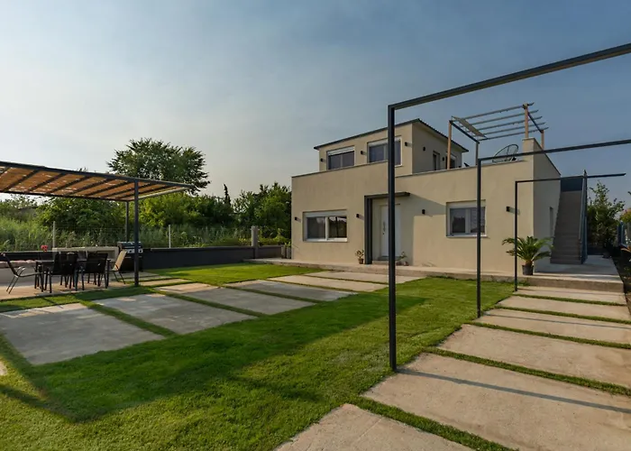 Elonea Villas, Luxury And In Kallikrateia Halkidiki With Garden, Veranda & Bbq * Nea Kallikrateia